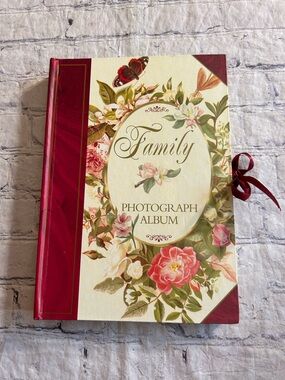 VICTORIAN FAMILY PHOTOGRAPH ALBUM ROBERT FREDERICK WITH CREAM FLORAL DESIGN